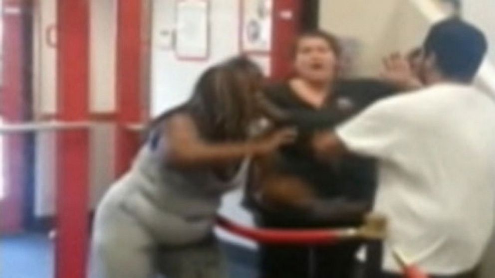 PHOTO: Chuck E Cheese brawl