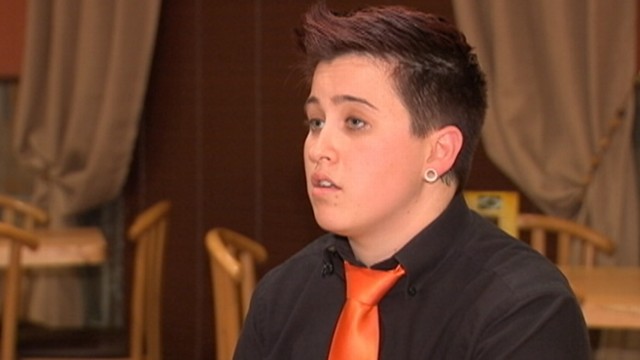 Gay Waitress Denied Tip Because of Lifestyle