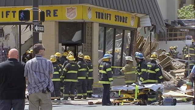 PHOTO: Firefighters are at the scene of a building collapse where as many as eight to 10 people may be trapped in Philadelphia, June 5, 2013.