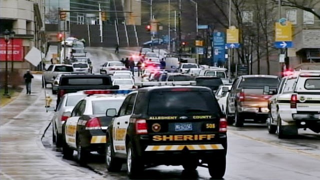 PHOTO: Police at University of Pittsburgh clinic