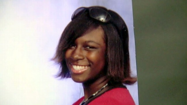 VIDEO: Off Duty Cop's Gun Accidentally Fires Killing Woman, 25