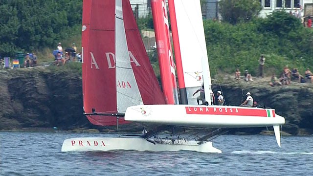 PHOTO: San Francisco extreme sailing competition attracts the worlds top sailors.