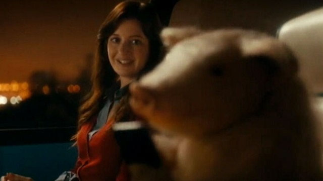 VIDEO: Advocacy group claims ad for GEICOs new mobile app promotes bestiality.