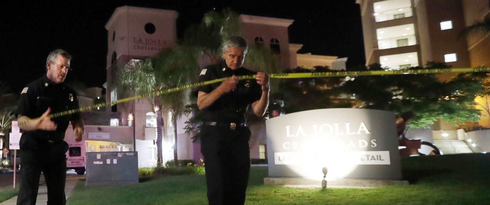 Woman killed, 7 injured in shooting at San Diego apartment complex