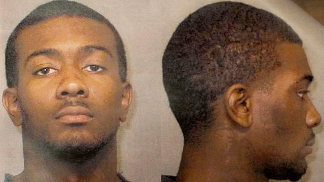 PHOTO: Desmonte Leonard, 22, of Montgomery, Ala., the suspect wanted for fatally shooting three people, including two former Auburn University football players, and wounding another three people during a party at an apartment complex near the school, Sund