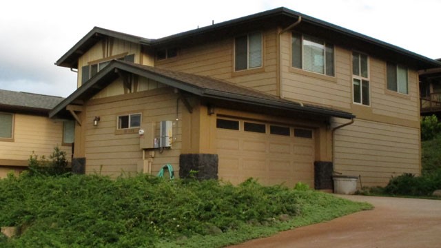 PHOTO: The home of civilian defense contractor Benjamin Pierce Bishop in Kapolei, Hawaii on, March 18, 2013. Bishop is charged with giving national security secrets to a 27-year-old Chinese woman he was dating.