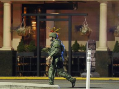 Authorities Searching for Gunman After Shooting at NJ Mall