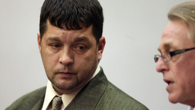PHOTO: Shawn Weimer and his lawyer David Steingold listen to 33rd District Court Judge Michael McNally during a bond hearing in Woodhaven, Mich., Nov. 1, 2011.