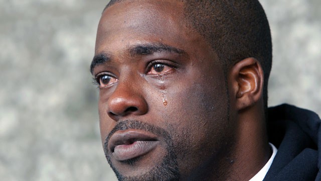 PHOTO: Brian Banks weeps after his rape conviction was dismissed in court Thursday, May 24, 2012, in Long Beach, Calif.