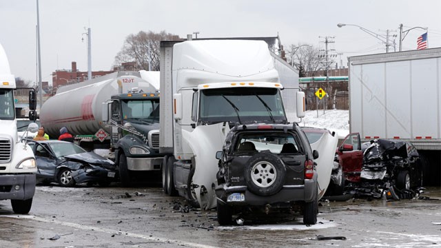 PHOTO: Multi-vehicle accident