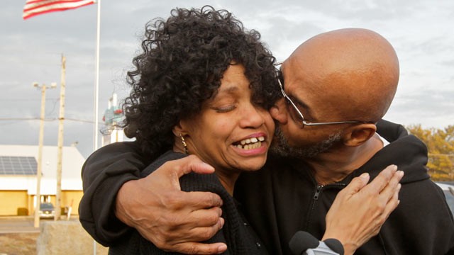 PHOTO: Former Akron Police Capt. Doug Prade, right, kisses his sister Yvonne during a news conference after his release from the Madison Correctional Institution, Jan. 29, 2012 in London, Ohio. Prade, who spent nearly 15 years in prison in his ex-wife's k