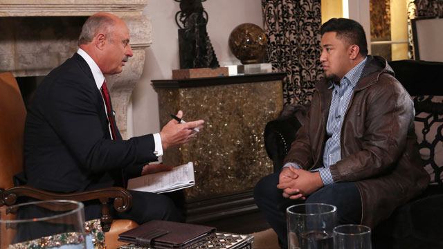 PHOTO: Talk show host Dr. Phil McGraw, interviews Ronaiah Tuiasosopo during taping for the "Dr. Phil Show" in Los Angeles, Jan. 24, 2013.
