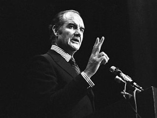 Photos: George McGovern: Former U.S. Senator Dead at 90