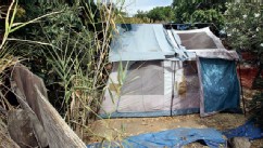 PHOTO: A tent is set up in the far backyard of a home in Antioch, Calif., where authorities say kidnap victim Jaycee Lee Dugard lived.