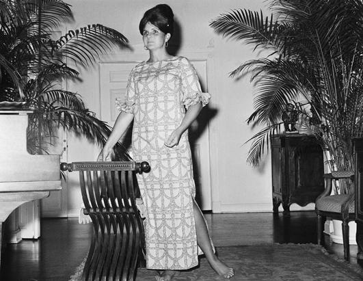 Fashion Designer Lilly Pulitzer Dies at 81