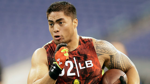 PHOTO: Notre Dame linebacker Manti Teo runs a drill at the NFL football scouting combine in Indianapolis, Feb. 25, 2013.