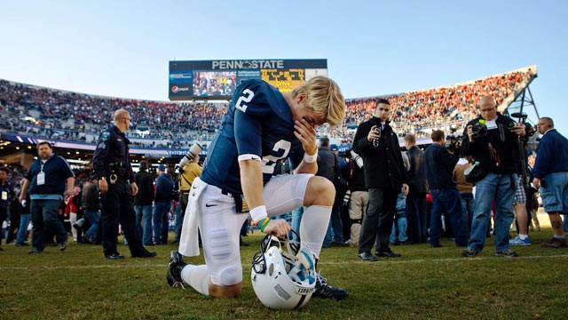 PHOTO: Penn States Shane McGregor takes a knee after his teams 17-14 loss to Nebraska in an NCAA college football game Nov. 12, 2011, in State College, Pa.