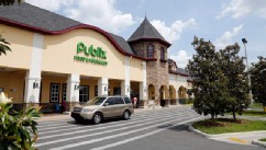 PHOTO: The highest Powerball jackpot worth an estimated $590.5 million was sold recently at this Publix supermarket.