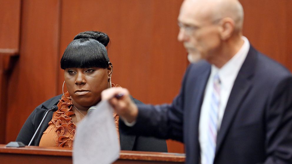 Zimmerman Witness Can't Say Who Threw First Punch