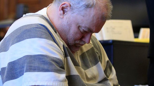 PHOTO: Richard J. Beasley appears in Summit County Common Pleas Court on drug charges, Dec. 1, 2011, in Akron, Ohio.