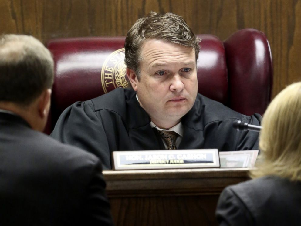 PHOTO: State District Judge Jason Cashon speaks to attorneys during the capital murder trial of former Marine Cpl. Eddie Ray Routh on Feb. 19, 2015, in Stephenville, Texas.