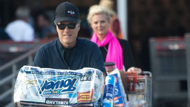 PHOTO: Mitt Romney and his wife Ann went shopping at CostCo early in December, 2012.