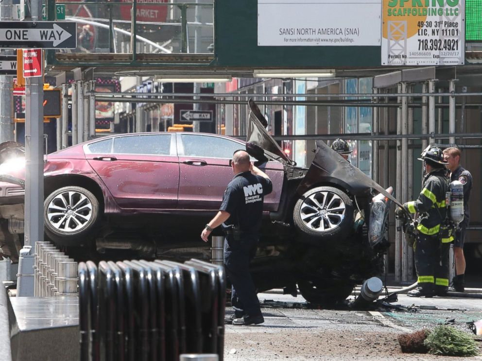 PHOTO: Emergency workers work at the scene after a vehicle struck numerous pedestrians in Times Square in New York, May 18, 2017.