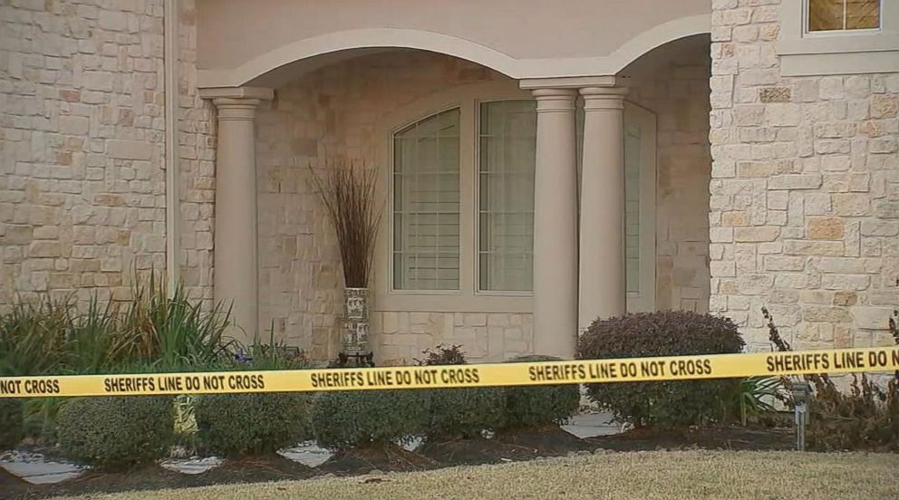 PHOTO: Authorities in Houston are investigating a couples mysterious double killing.