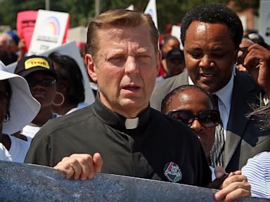 Father Peacemaker: Chicago Priest Helps Saves Lives Through Basketball