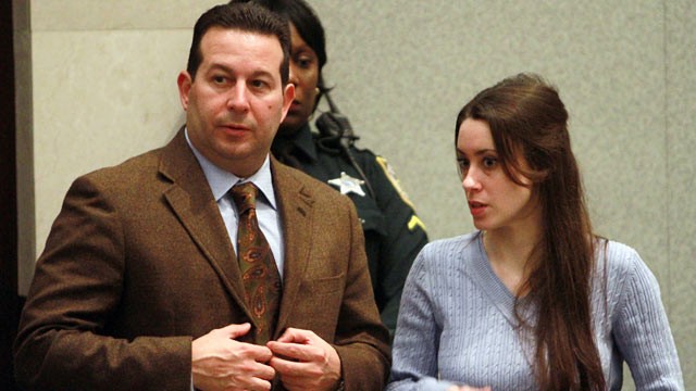 PHOTO: Casey Anthony stands with her attorney Jose Baez during her sentencing hearing at the Orange County Courthouse July 7, 2011 in Orlando, Florida.