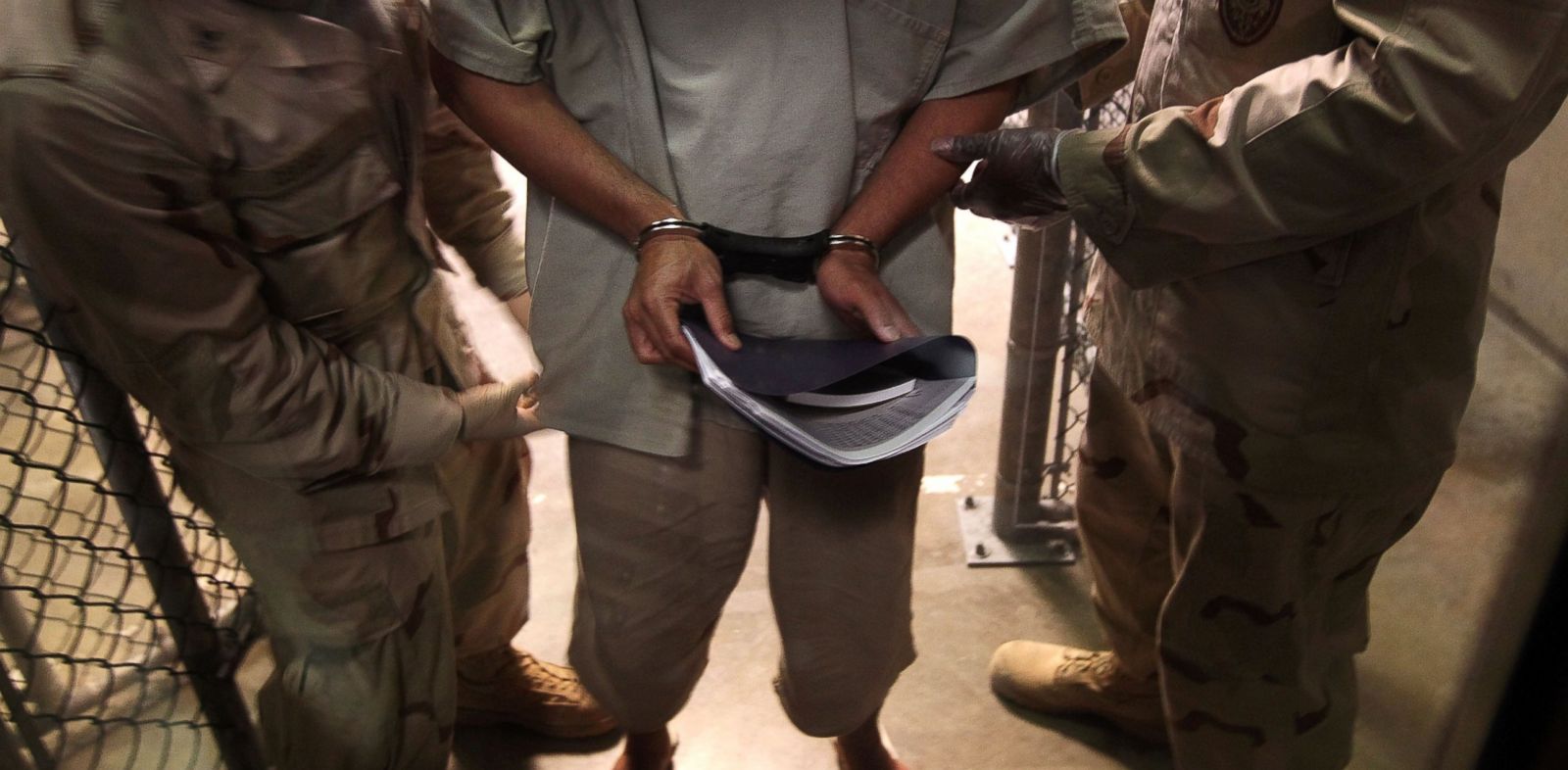 Force Feeding At Gitmo Obamas ‘torture Debate Abc News