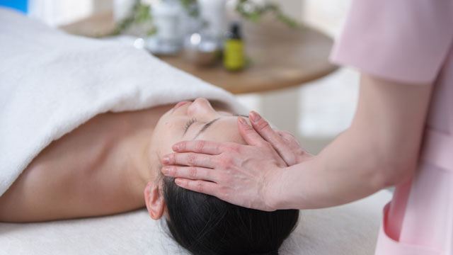 PHOTO: Give the Gift of Massage to Relieve Holiday Stress