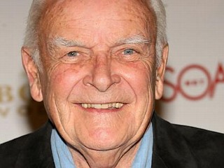 Photos: 'General Hospital' Star Dead at 84