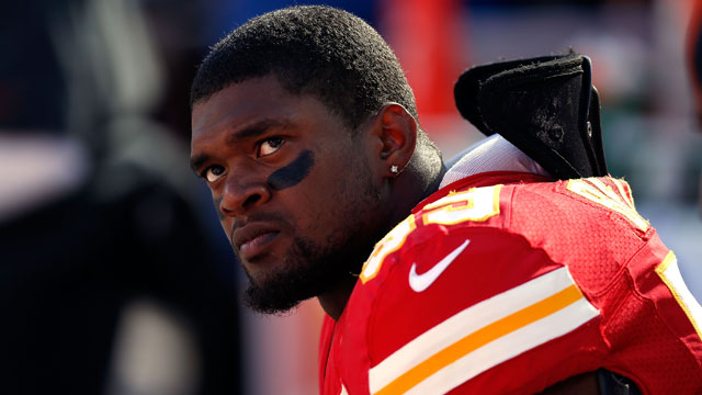 PHOTO: Inside linebacker Jovan Belcher #59 of the Kansas City Chiefs wathces from the sideliens during his final game against the Denver Broncos at Arrowhead Stadium on Nov. 25, 2012, in Kansas City, Mo.