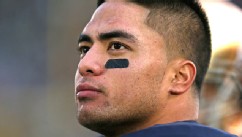 PHOTO: Manti T'eo #5 of the Notre Dame Fighting Irish keeps an eye on the game against the BYU Cougars at Notre Dame Stadium, Oct. 20, 2012 in South Bend, Ind.