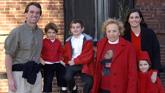 PHOTO: Robert F. Kennedy Jr. and wife Mary Richardson Kennedy are shown in a 2001 family photo with Ethel Kennedy.