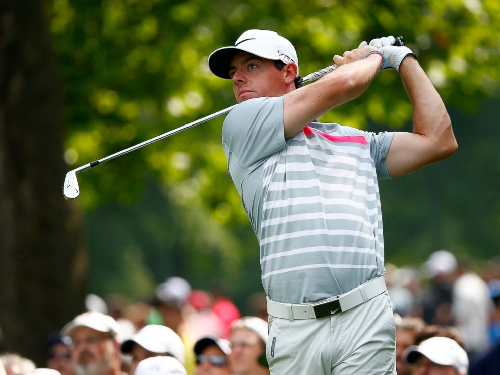 PHOTO: Rory McIlroy of Northern Ireland hits off the fifth tee during the final round of the World Golf Championships-Bridgestone Invitational on August 3, 2014 in Akron, Ohio.