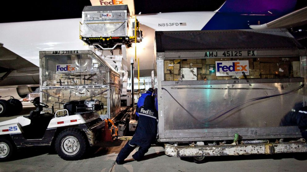 FedEx worker killed in accident at Memphis hub ABC News