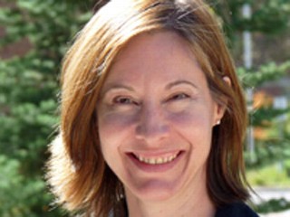 Holmes' Psychiatrist Was on Threat Assessment Team