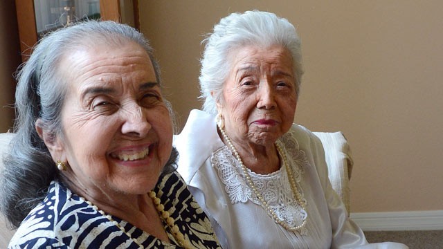 PHOTO: Rosario Schielzeth, right, celebrates her 104th birthday alongside her 87-year-old daughter, Maria Garcia, left, at their Sarasota home, June 13, 2012.