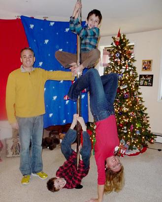 Awkward Family Holiday Photos
