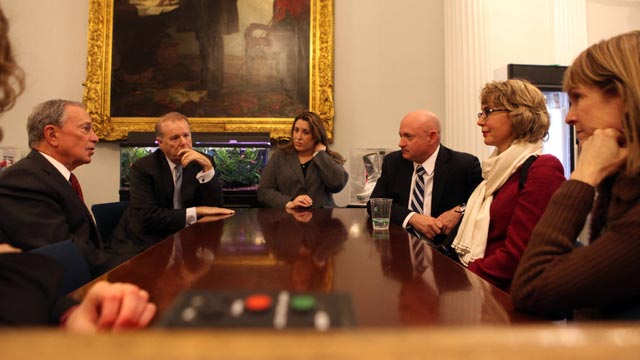 PHOTO: Mayor Michael Bloomberg met with Gabby Giffords and her husband, Mark Kelly, at City Hall in New York City, Jan. 3, 2013.