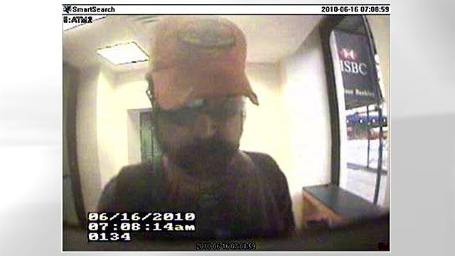 PHOTO: Suspected con man Bobby Thompson was last seen in this security footage from a New York ATM in this June 2010 file photo.