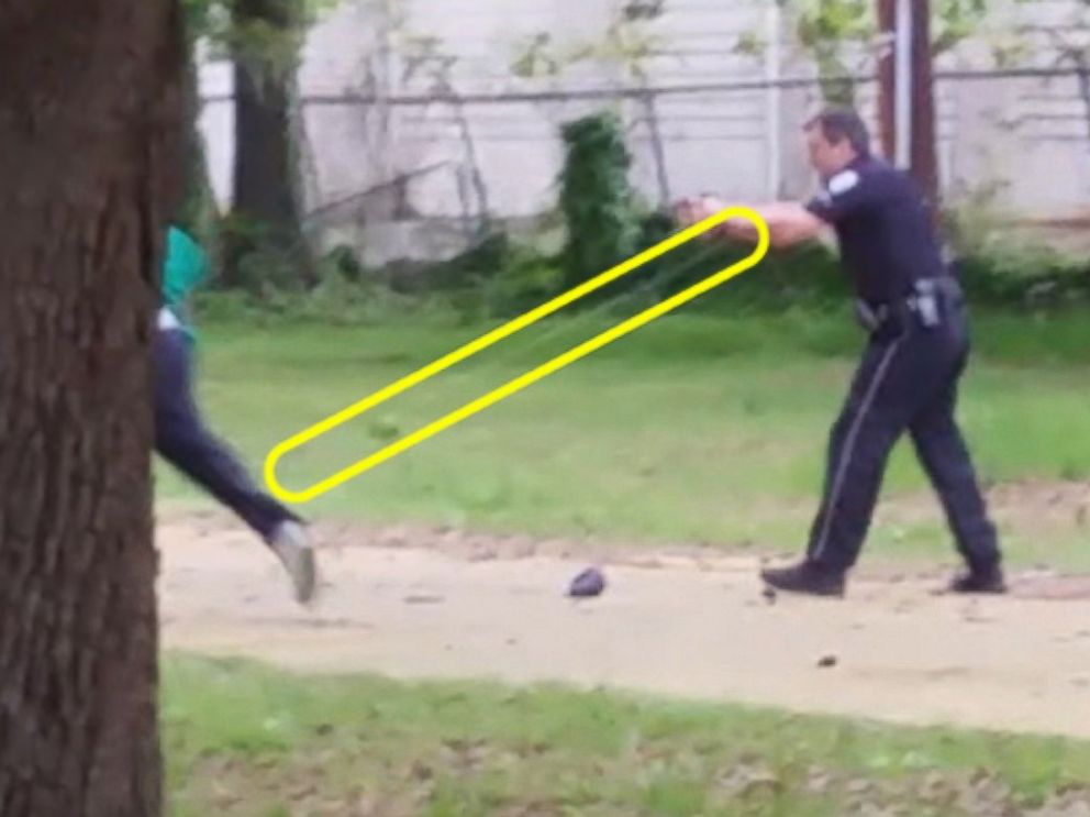 Walter Scott Shooting: Breaking Down the Witness Video Frame by.