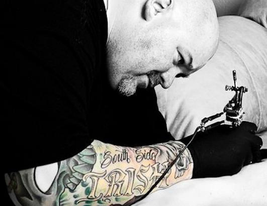 Cover-up artist gives ex-gang members and human trafficking victims free tattoos