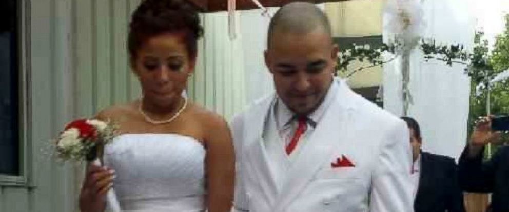 Texas Couple’s Wedding Day Saved by Strangers from Craigslist - ABC News