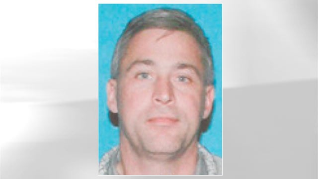 PHOTO:&nbsp;Chief Petty Officer David Hugh Marx is under arrest for the stabbing death of his wife with a weapon police say might have been an ink pen.