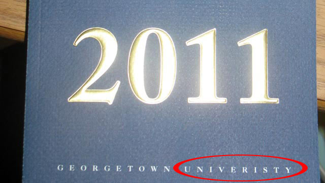 PHOTO: Georgetown University accidentally misspells university on its commencement book.