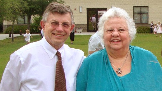 PHOTO: Hugh Weidenhamer Armstrong, 72, of Clayton, N.C., shown with his wife Ellen, was vacationing in New Hampshire when he disappeared after going for a walk on July 25.