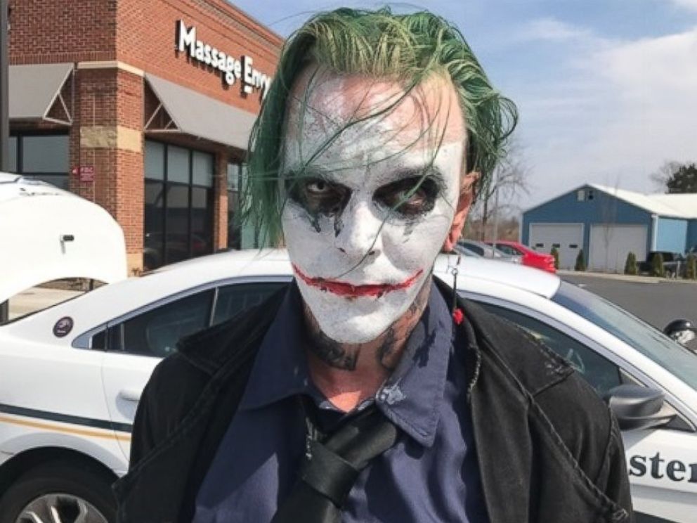 PHOTO: Jeremy Putnam, 31, was charged on March 24, 2017, in Winchester, Virginia, with wearing a mask in public.